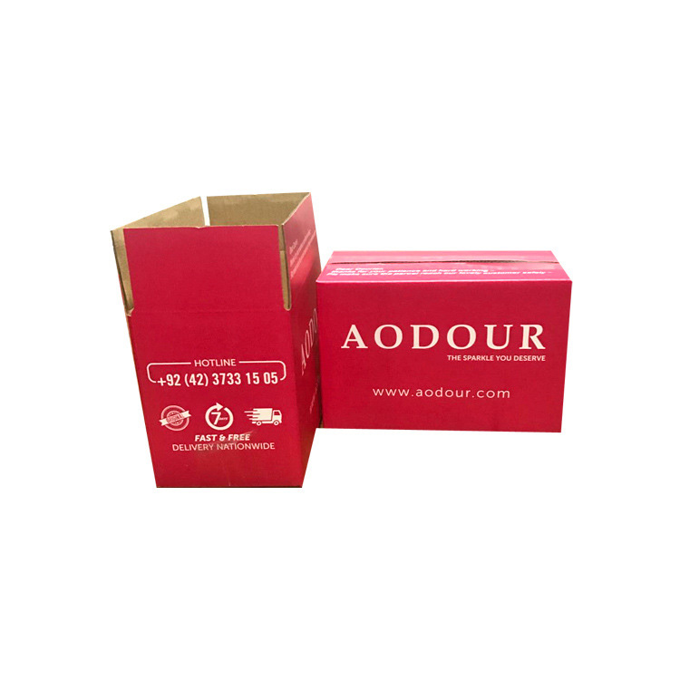 Proč jsou obaly z vlnitého papíru nejchytřejší volbou pro přepravu a branding?